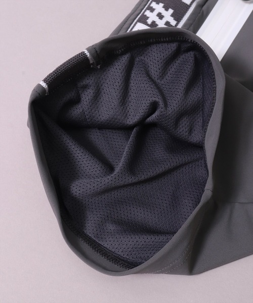 LUXE/R GOLF(ラグジュ ゴルフ)の「(RM)【LUXE/R GOLF】COOL & DRY ストレッチ スムース サイド ロゴ ジャガード ショートパンツ(スウェットパンツ・メンズ・ベージュ/ネイビー/オフホワイト/チャコールグレー/ブラック・M/L/XL)」の13枚目の写真