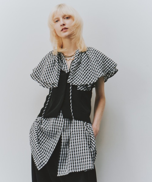 LA BELLE ETUDE（ラベルエチュード）の「ボリュームフリル衿ブラウス（シャツ/ブラウス・レディース・ブラック/その他・FREE）」の5枚目の写真