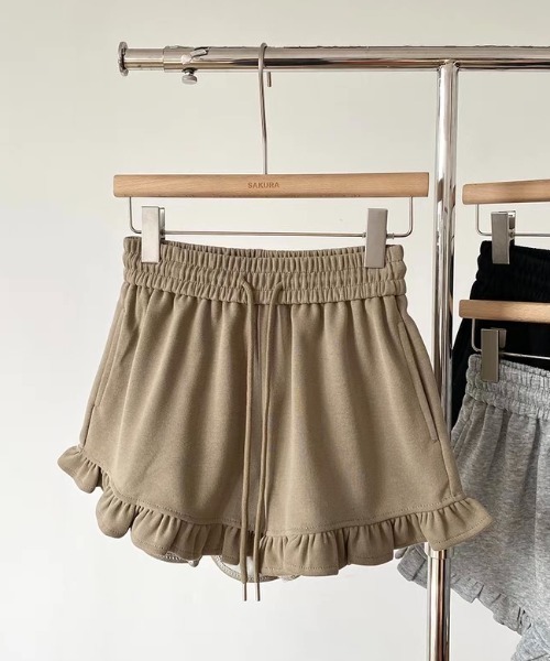 ampm（エーエムピーエム）の「※フリルスウェットショートパンツ（スウェットパンツ・レディース・ブラウン/ブラック/グレー・M/L）」の6枚目の写真