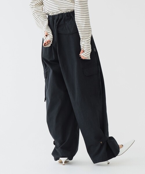 maturely（マチュアリー）の「【1/15再値下げ】maturely / コットン シルク ジッパー カーゴパンツ（カーゴパンツ・レディース・ベージュ/ブラック・1/0）」の8枚目の写真