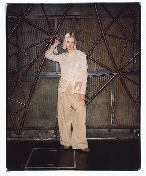 maturely（マチュアリー）の「【1/15再値下げ】maturely / コットン シルク ジッパー カーゴパンツ（カーゴパンツ・レディース・ベージュ/ブラック・1/0）」の22枚目の写真