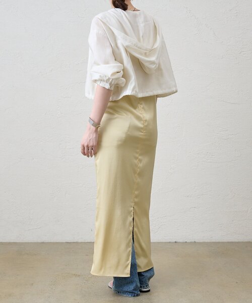 SHENERY（シーナリー）の「《軽量アウター》ショートフードブルゾン（ブルゾン・レディース・オフホワイト/ライトグレー/ブラック・FREE）」の8枚目の写真