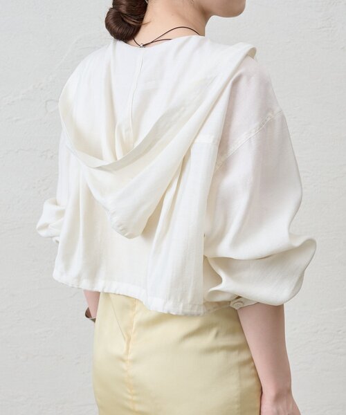 SHENERY（シーナリー）の「《軽量アウター》ショートフードブルゾン（ブルゾン・レディース・オフホワイト/ライトグレー/ブラック・FREE）」の18枚目の写真