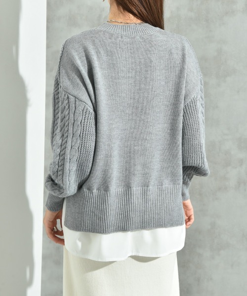 INTERPLANET（インタープラネット）の「ケーブル柄裾異素材ドッキングクルーネックプルオーバー（ニット/セーター・レディース・グレー/ブラック/レッド/ブルー・FREE）」の13枚目の写真