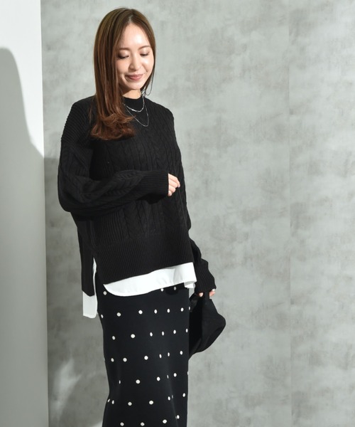 INTERPLANET（インタープラネット）の「ケーブル柄裾異素材ドッキングクルーネックプルオーバー（ニット/セーター・レディース・グレー/ブラック/レッド/ブルー・FREE）」の17枚目の写真