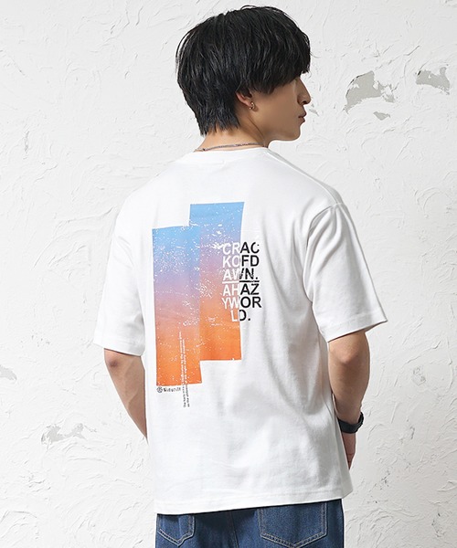 MinoriTY(マイノリティ)の「【MinoriTY】ソフトタッチ×厚手仕立てグラデーションプリントTシャツ 半袖Tシャツ ボックスシルエット バックシルエット メンズ 夏服(Tシャツ/カットソー・メンズ・スミクロ/オフホワイト・L/M/S)」の4枚目の写真