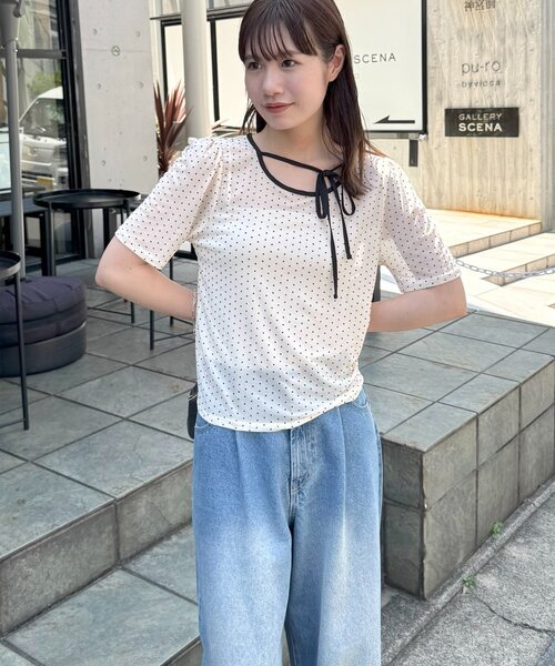 DISCOAT(ディスコート)の「【umm.】ドットチュール半袖プルオーバー(Tシャツ/カットソー・レディース・アイボリー/ブラック・FREE)」の3枚目の写真