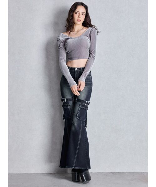 GYDA（ジェイダ）の「VELOUR RIB BACK CROSS トップス（Tシャツ/カットソー・レディース・グレー/ブラック・FREE）」の5枚目の写真