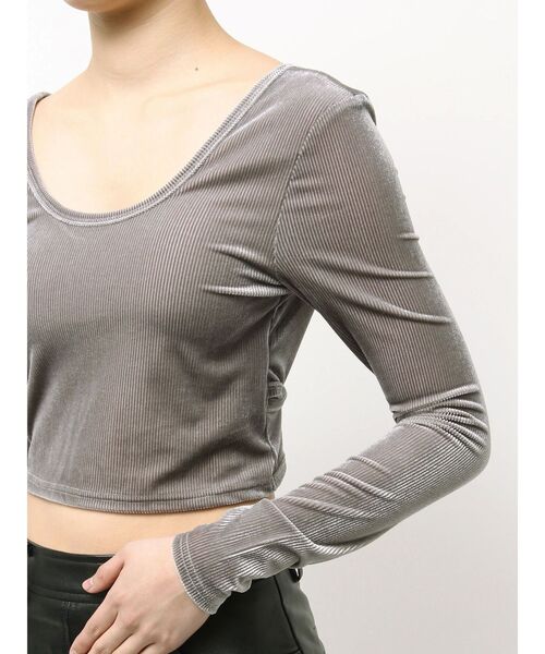 GYDA（ジェイダ）の「VELOUR RIB BACK CROSS トップス（Tシャツ/カットソー・レディース・グレー/ブラック・FREE）」の15枚目の写真
