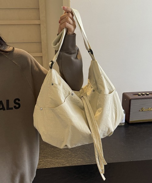 REBALANCE(リバランス)の「ショルダーバッグ(ショルダーバッグ・レディース・B/C/D/A・ONE SIZE)」の12枚目の写真