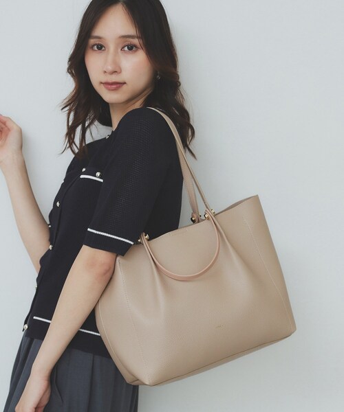 index（インデックス）の「【軽量合皮】ダブルハンドルA4トートバッグ（トートバッグ・レディース・ベージュ系/ブラック/グレー系・00）」の6枚目の写真