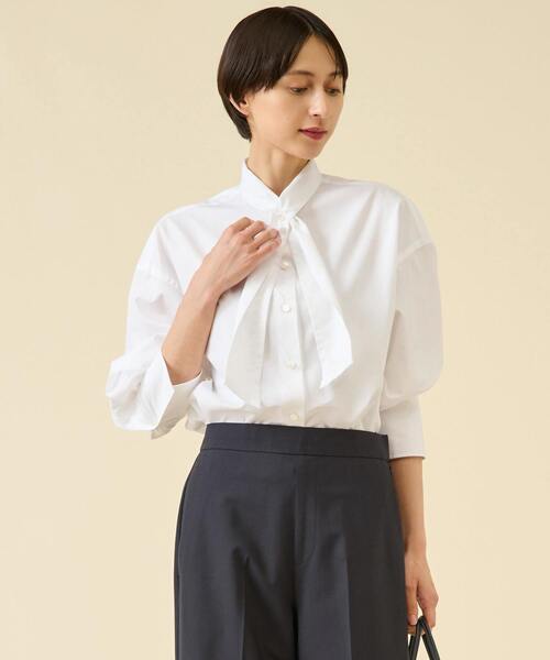 martinique(マルティニーク)の「ESSENTIAL ボウタイブラウス(シャツ/ブラウス・レディース・ホワイト/サックスブルー・FREE)」の1枚目の写真