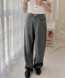 ストレートデニムパンツ
