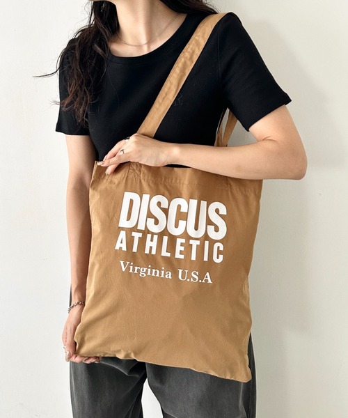 DISCUS(ディスカス)の「DISCUS/ディスカス ロゴプリント ハンドルトート/ブランドロゴ/A4/ライトコットン(トートバッグ・レディース・ライトグリーン/ホワイト/ピンク/ダークベージュ/イエロー/ブルー/ライトピンク/ライトブルー・FREE)」の3枚目の写真