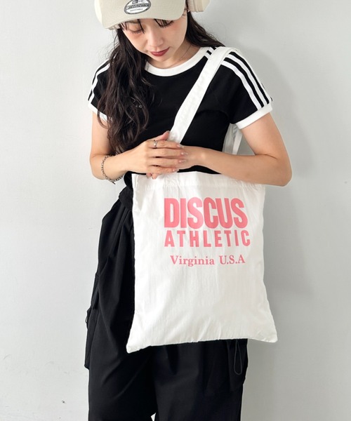 DISCUS(ディスカス)の「DISCUS/ディスカス ロゴプリント ハンドルトート/ブランドロゴ/A4/ライトコットン(トートバッグ・レディース・ライトグリーン/ホワイト/ピンク/ダークベージュ/イエロー/ブルー/ライトピンク/ライトブルー・FREE)」の9枚目の写真