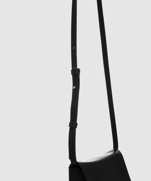 マルニ MARNI  ショルダーバッグ がま口 ロゴ ポシェット ケース Amazon | [Marni] マルニ ショルダーバッグ レディース がま口 ロゴ
