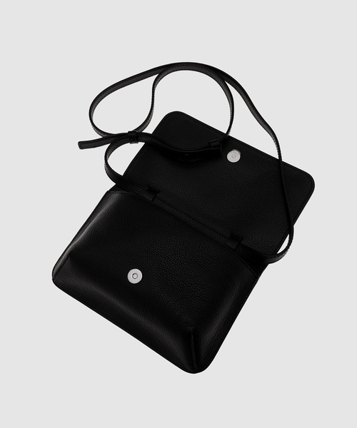 MENDING / マルニロゴポシェット（ショルダーバッグ）｜MARNI（マルニ