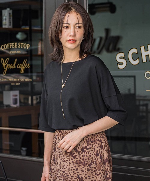 LAUTREAMONT（ロートレアモン）の「バックボタン5分袖ニット≪手洗い可能≫（ニット/セーター・レディース・グリーン/ブラウン/イエロー/ダークベージュ/ブラック/レッド/ブラック系その他・9号）」の9枚目の写真