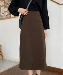 シンプルタイトスカート