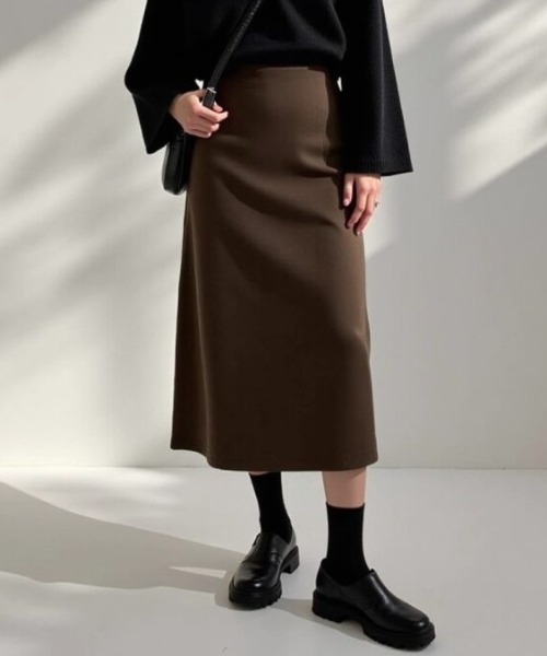 cammie(キャミー)の「シンプルタイトスカート(スカート・レディース・ベージュ/ブラウン/ブラック・LARGE/MEDIUM)」の12枚目の写真