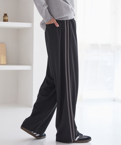 KANGOL（カンゴール）の「KANGOL/カンゴール 別注 ロゴ ワンポイント刺繍 サイドラインワイドトラックパンツ【セットアップ対応】（その他パンツ・メンズ・オフホワイト/チャコールグレー/ブラック/ブラウン・S/M/L）」の21枚目の写真