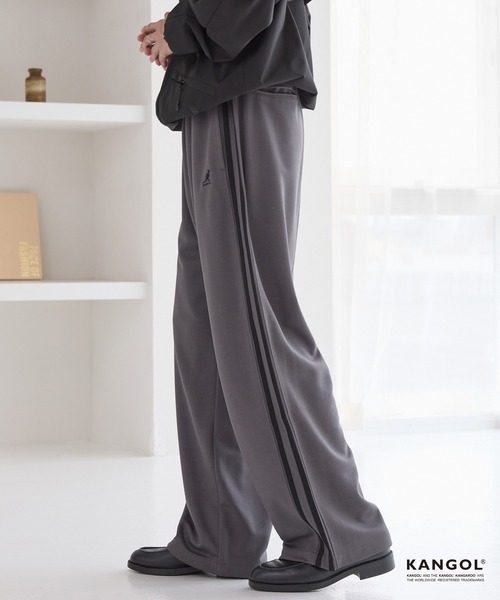 KANGOL（カンゴール）の「KANGOL/カンゴール 別注 ロゴ ワンポイント刺繍 サイドラインワイドトラックパンツ【セットアップ対応】（その他パンツ・メンズ・オフホワイト/チャコールグレー/ブラック/ブラウン・S/M/L）」の10枚目の写真