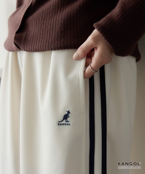 KANGOL(カンゴール)の「KANGOL/カンゴール 別注 ロゴ ワンポイント刺繍 サイドラインワイドトラックパンツ【セットアップ対応】(その他パンツ・メンズ・オフホワイト/チャコールグレー/ブラック/ブラウン・S/M/L)」の18枚目の写真