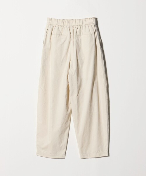 green label relaxing(グリーンレーベルリラクシング)の「ライトコール カーブ パンツ オフホワイト(その他パンツ・レディース・オフホワイト・38/36)」の9枚目の写真