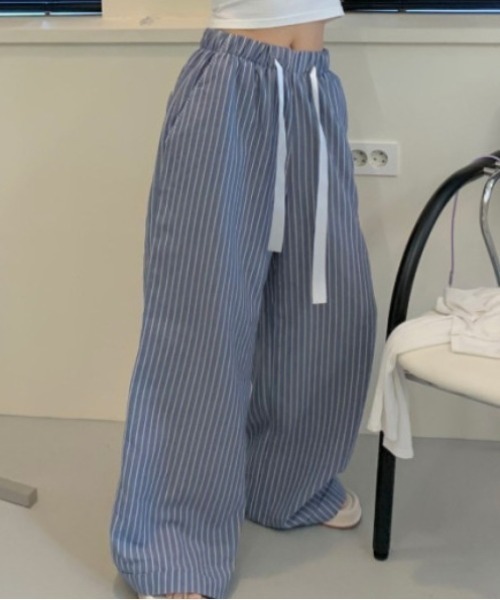 FREE STYLISTS（フリー スタイリスト）の「YUGA_YGMC Striped drawstring wide-length pants（その他パンツ・レディース・ライトブルー/ダークブルー/ライトグレー・FREE）」の3枚目の写真