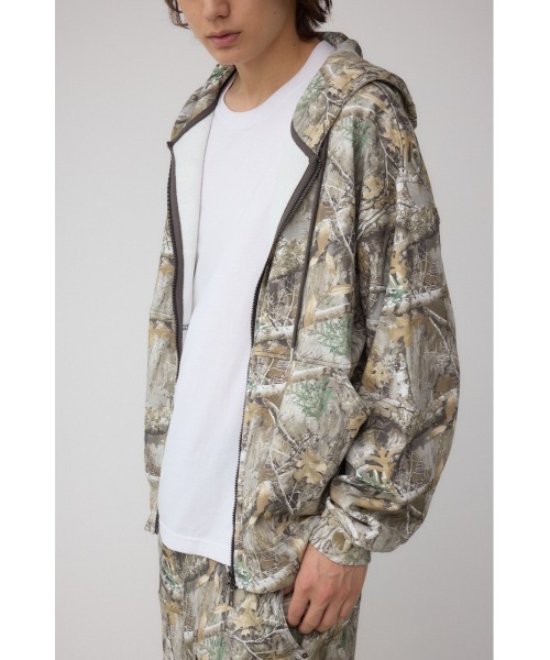 AZUL by moussy（アズールバイマウジー）の「ワイドシルエットZIPUPフーディー（パーカー・メンズ・ライトブラック/グリーン系その他2/ブラック・MEDIUM/LARGE）」の3枚目の写真