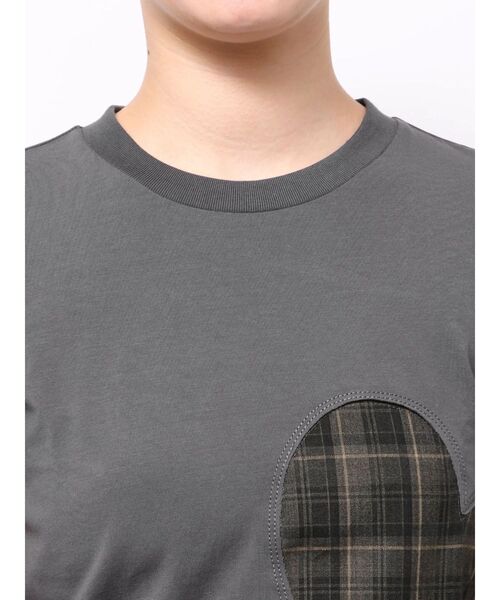 EMODA(エモダ)の「ハートカットパターンTシャツ(Tシャツ/カットソー・レディース・ホワイト/ブラック/グレー・FREE)」の22枚目の写真