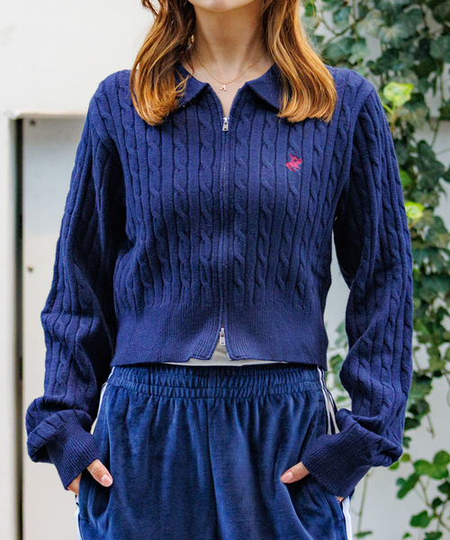 Rouge vif la cle（ルージュヴィフラクレ）の「【BEVERY HILLS P.C/ビバリーヒルズポロクラブ】ケーブル編ポロカーディガン/トップス/ケーブル編み/カーディガン【WEB限定】（ニット/セーター・レディース・オフホワイト/レッド/ネイビー・フリー）」の3枚目の写真