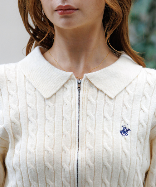 Rouge vif la cle（ルージュヴィフラクレ）の「【BEVERY HILLS P.C/ビバリーヒルズポロクラブ】ケーブル編ポロカーディガン/トップス/ケーブル編み/カーディガン【WEB限定】（ニット/セーター・レディース・オフホワイト/レッド/ネイビー・フリー）」の9枚目の写真