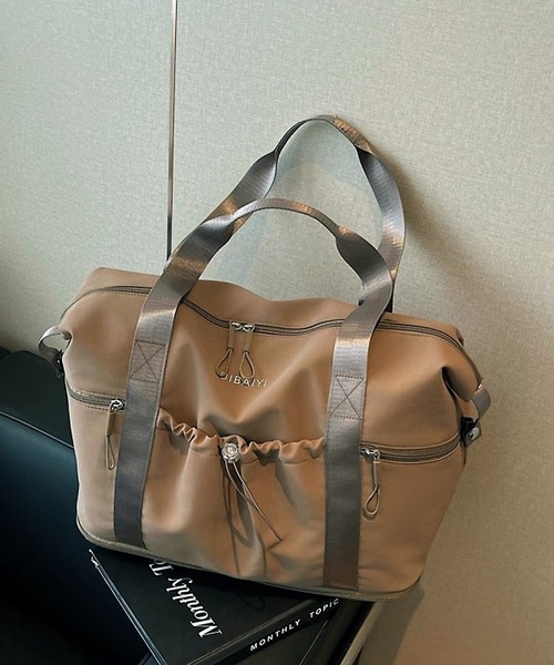 shopnikoniko(ショップニコニコ)の「ボストンバッグ 旅行 軽量 1段階拡張 ギャザー トラベルバッグ 大容量 一泊 ボストン キャリーオン(ボストンバッグ・レディース・グレー/ブラック/ブラウン/ホワイト・フリー)」の18枚目の写真