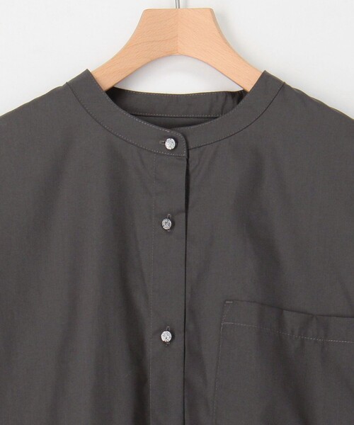 MICO COULIER（ミコクリエ）の「TC起毛バックヨークテープブラウス（シャツ/ブラウス・レディース・オフホワイト/ホワイト系その他/ライトブルー/ブラウン系その他/チャコールグレー・38）」の21枚目の写真