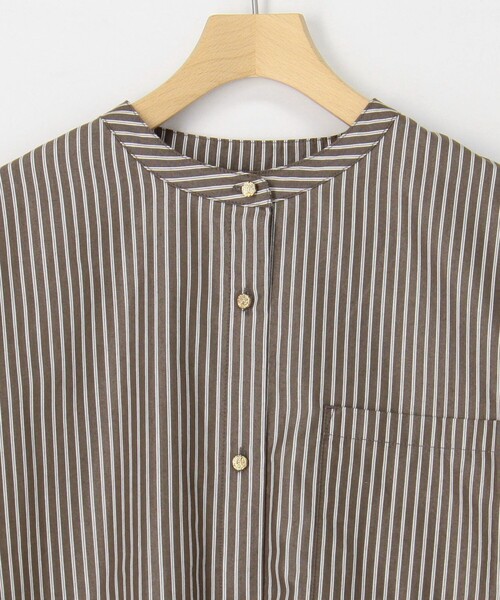 MICO COULIER（ミコクリエ）の「TC起毛バックヨークテープブラウス（シャツ/ブラウス・レディース・オフホワイト/ホワイト系その他/ライトブルー/ブラウン系その他/チャコールグレー・38）」の6枚目の写真