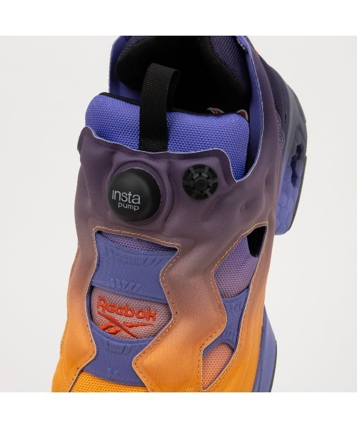 Reebok(リーボック)の「インスタ ポンプフューリー 94 / INSTAPUMP FURY 94(スニーカー・メンズ・オレンジ系その他/レッド系その他・25.0cm/24.0cm/24.5cm/23.5cm/23.0cm/29.0cm/28.5cm/28.0cm/27.5cm/27.0cm/26.5cm/26.0cm/25.5cm/30.0cm)」の11枚目の写真
