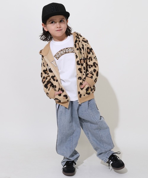 BABYDOLL（ベビードール）の「親子お揃い アーチラメロゴ アニマルジップパーカー 0841K 【ボトムス別売り】（パーカー・キッズ・ブラック/ベージュ・100cm/110cm/120cm/130cm/140cm/150cm）」の11枚目の写真