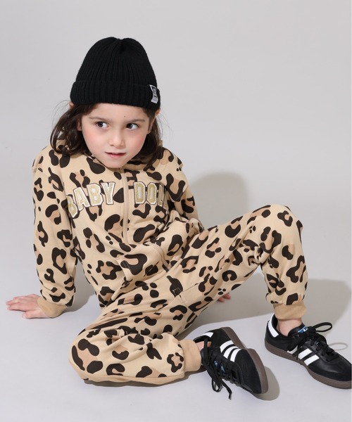 BABYDOLL（ベビードール）の「親子お揃い アーチラメロゴ アニマルジップパーカー 0841K 【ボトムス別売り】（パーカー・キッズ・ブラック/ベージュ・100cm/110cm/120cm/130cm/140cm/150cm）」の16枚目の写真