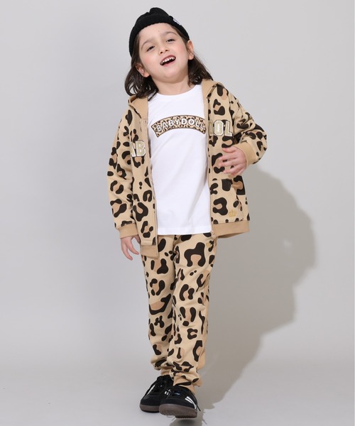 BABYDOLL（ベビードール）の「親子お揃い アーチラメロゴ アニマルジップパーカー 0841K 【ボトムス別売り】（パーカー・キッズ・ブラック/ベージュ・100cm/110cm/120cm/130cm/140cm/150cm）」の17枚目の写真