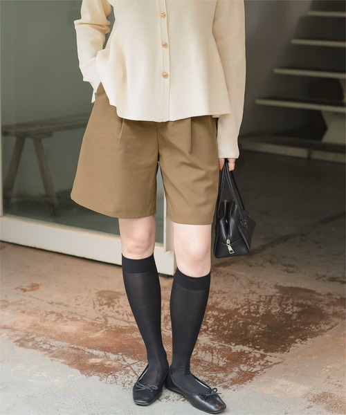 titivate(ティティベイト)の「シンプルショートパンツ(その他パンツ・レディース・グレー/ブラック/ベージュ・L/MT/M/S)」の3枚目の写真
