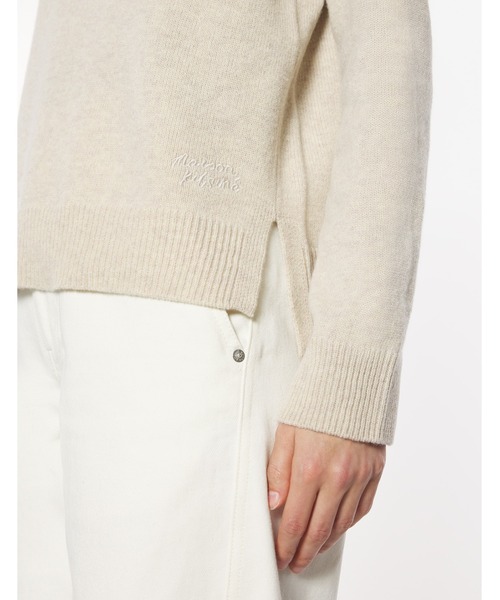 Maison Kitsune(メゾンキツネ)の「MERINO WOOL COMFORT V-NECK JUMPER(ニット/セーター・レディース・ライトベージュ/ブラック・XS/S/M/L)」の3枚目の写真
