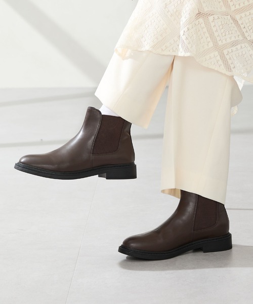 セール】2025秋冬新作 アーモンドトゥ フラット サイドゴアブーツ