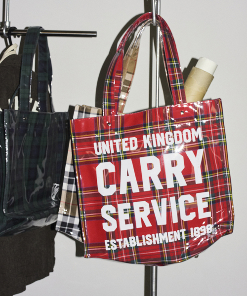 FRAMeWORK（フレームワーク）の「YARMO THE UNIFORM×DUDE SIGNS×FRAMEWORK British Sch（トートバッグ・レディース・ネイビー/ベージュ/レッド・FREE）」の3枚目の写真