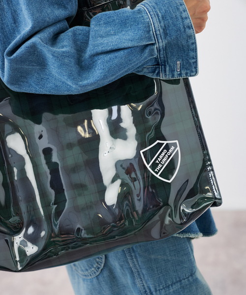 FRAMeWORK（フレームワーク）の「YARMO THE UNIFORM×DUDE SIGNS×FRAMEWORK British Sch（トートバッグ・レディース・ネイビー/ベージュ/レッド・FREE）」の16枚目の写真