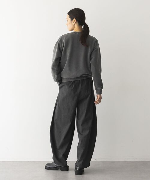 GARAGE OF GOOD CLOTHING（ガレージオブグッドクロージング）の「ストライプウールライク裾タックバレルパンツ（その他パンツ・レディース・グレー系その他2・38/36）」の9枚目の写真