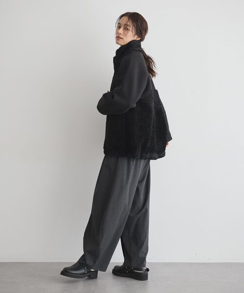 GARAGE OF GOOD CLOTHING（ガレージオブグッドクロージング）の「ストライプウールライク裾タックバレルパンツ（その他パンツ・レディース・グレー系その他2・38/36）」の12枚目の写真