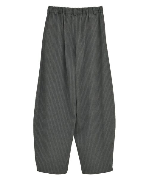 GARAGE OF GOOD CLOTHING（ガレージオブグッドクロージング）の「ストライプウールライク裾タックバレルパンツ（その他パンツ・レディース・グレー系その他2・38/36）」の14枚目の写真