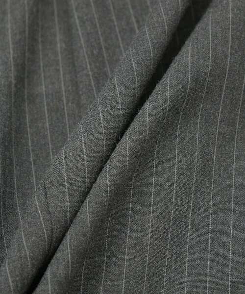 GARAGE OF GOOD CLOTHING（ガレージオブグッドクロージング）の「ストライプウールライク裾タックバレルパンツ（その他パンツ・レディース・グレー系その他2・38/36）」の20枚目の写真