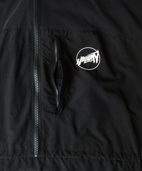 HOLIDAY（ホリデイ）の「SUPPLEX NYLON ANORAK DRESS サプレックスナイロンアノラックドレス（ナイロンジャケット・レディース・ピンク/ブラック・ONE SIZE）」の5枚目の写真